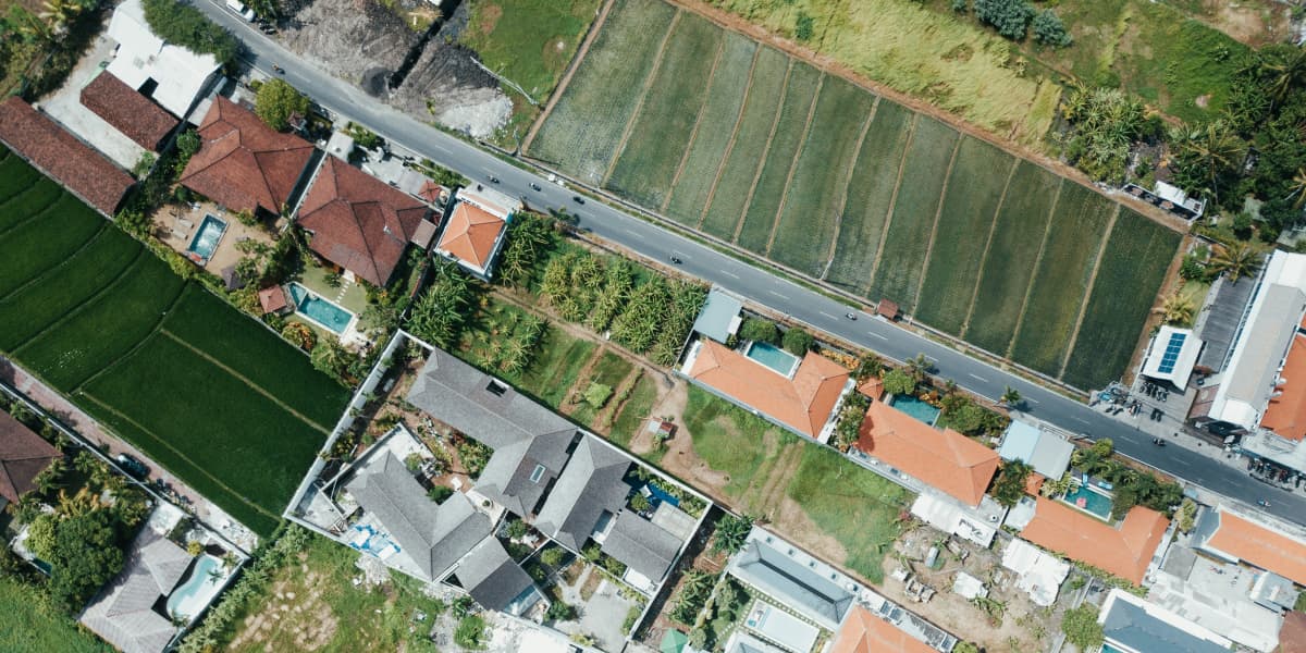 Neighborhood guide comparing Batu Bolong, Berawa, Pererenan, and Umalas