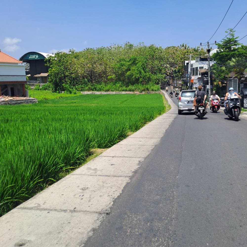 Entry point of Canggu Shortcut at Jalan Subak Canggu Bali