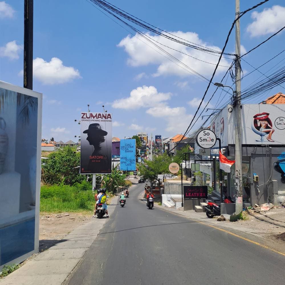 Canggu Shortcut eastern exit toward Jalan Anggrek and Berawa